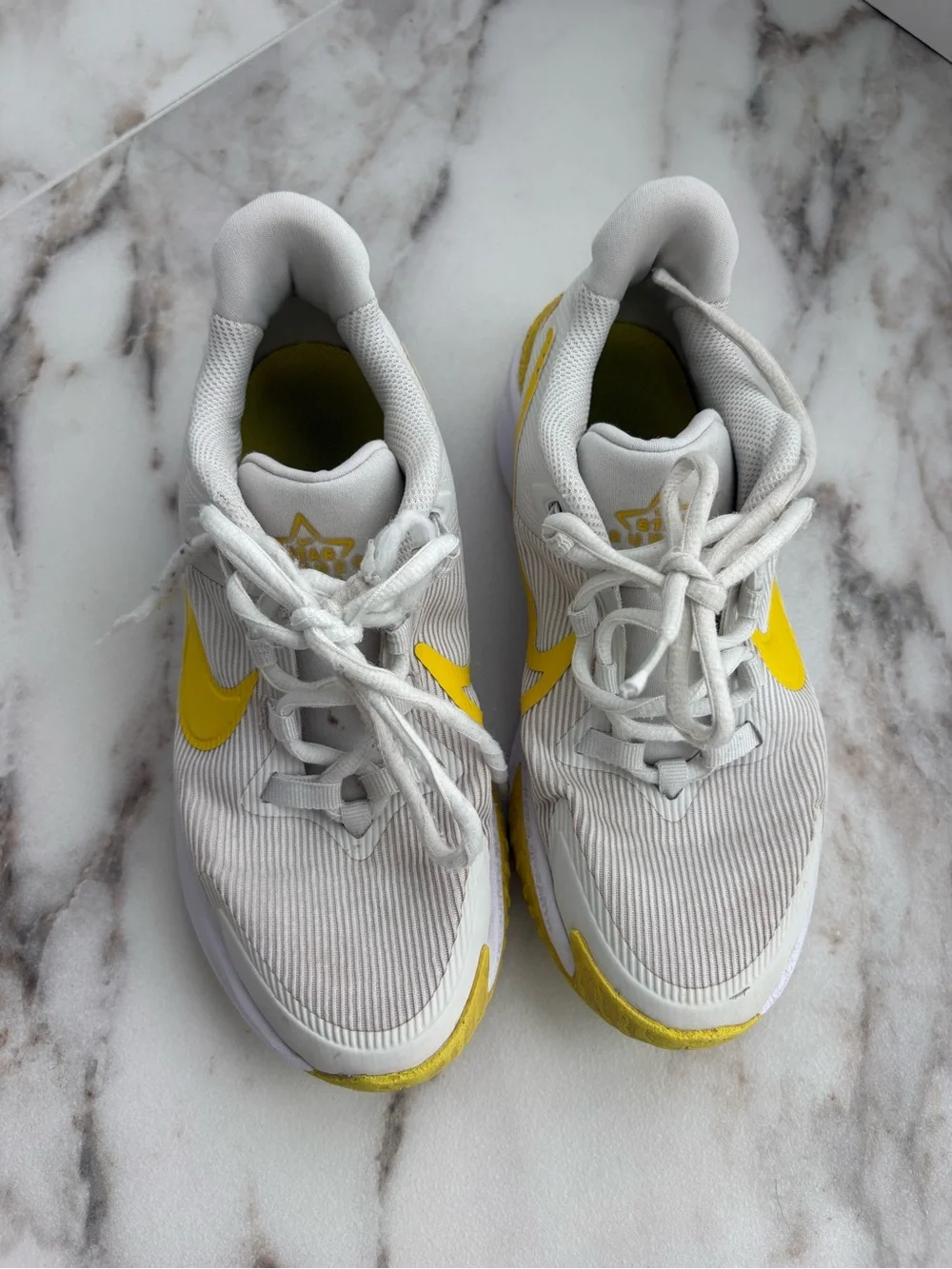 Nike Star Runner 4 NN Summit White Opti Yellow Sneakers | Youth 4Y - Picture 10 of 15